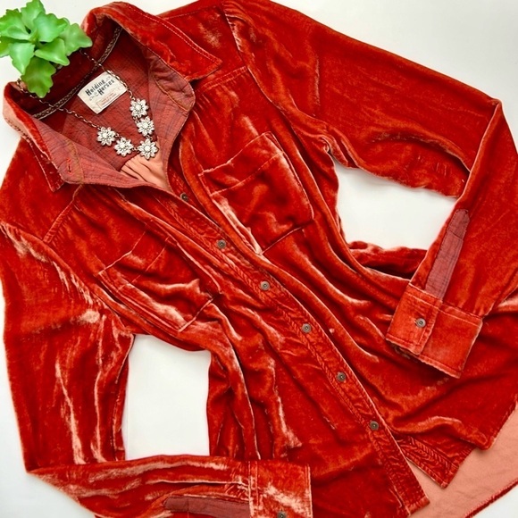 Anthropologie Holding Horses Rust Orange Crushed Velvet Silk Button Down Size S - Picture 4 of 15